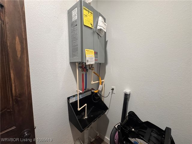 1101 S Railroad Street, Poteau, OK 74953