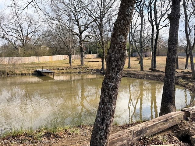 1101 S Railroad Street, Poteau, OK 74953