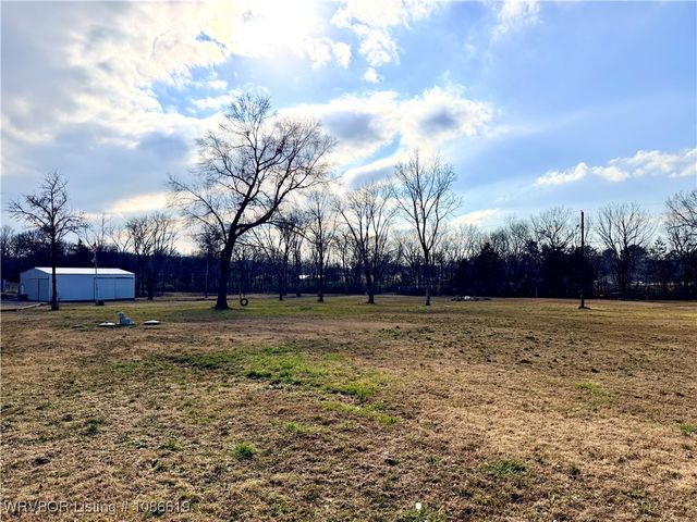 1101 S Railroad Street, Poteau, OK 74953