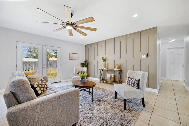 1101 Dublin Drive, Fort Worth, TX 76134