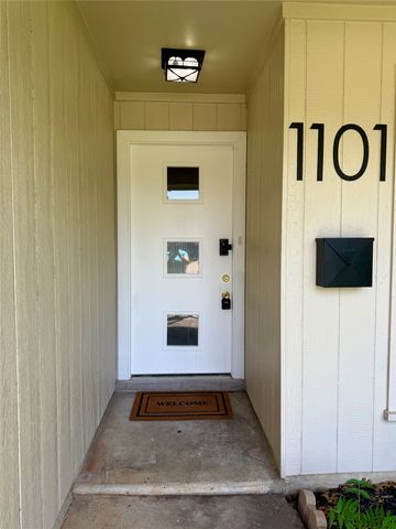 1101 Dublin Drive, Fort Worth, TX 76134