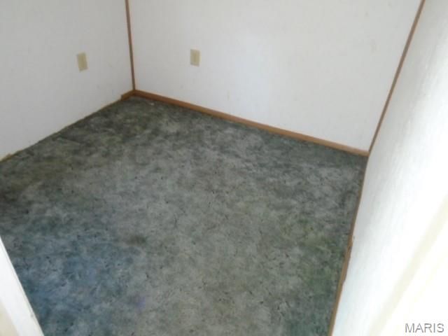 4287 Flucom Road, De Soto, MO 63020