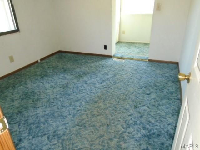 4287 Flucom Road, De Soto, MO 63020