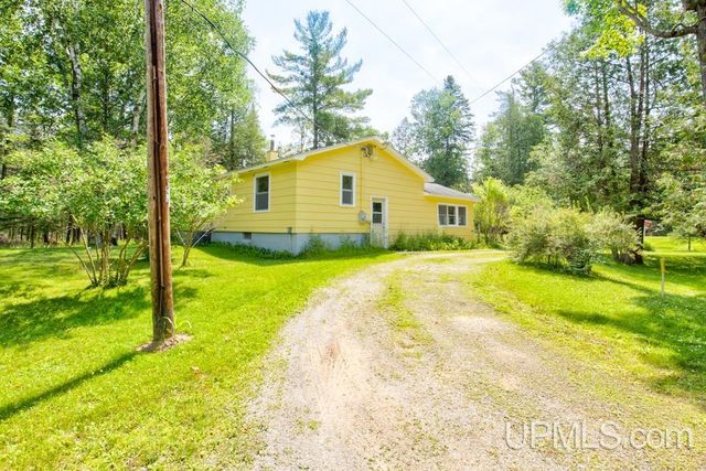 W5488 County Road 342, Wallace, MI 49893