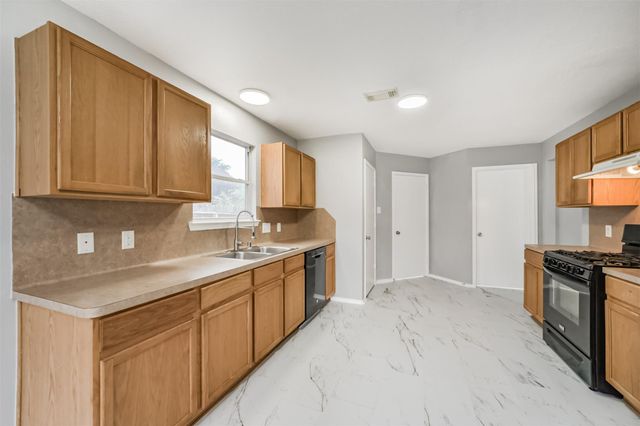 2663 Royal Blue Drive, Houston, TX 77088