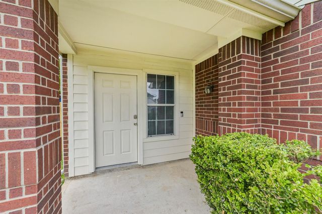 2663 Royal Blue Drive, Houston, TX 77088