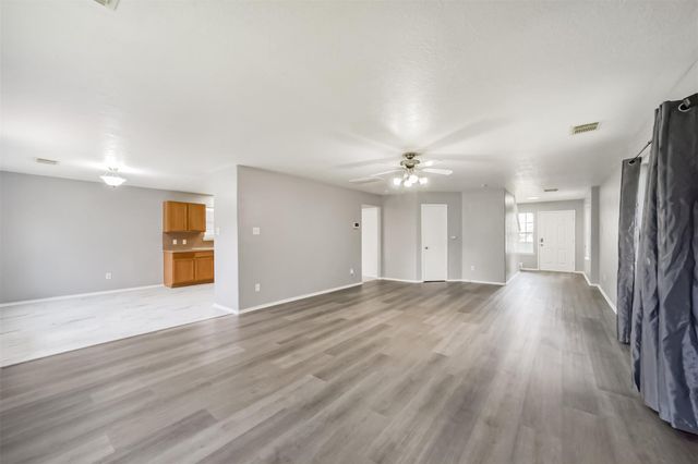 2663 Royal Blue Drive, Houston, TX 77088
