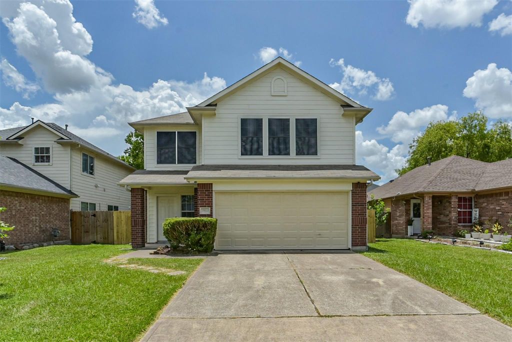 2663 Royal Blue Drive, Houston, TX 77088