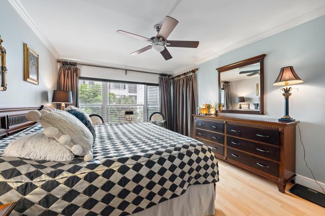 155 Yacht Club Drive 207, North Palm Beach, FL 33408