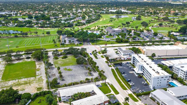 155 Yacht Club Drive 207, North Palm Beach, FL 33408