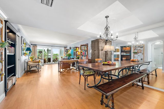 155 Yacht Club Drive 207, North Palm Beach, FL 33408