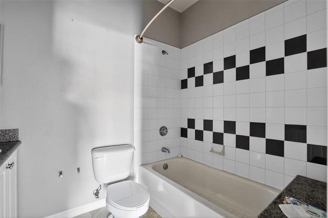 7714 PLANTATION CIRCLE 7714, Bradenton, FL 34201