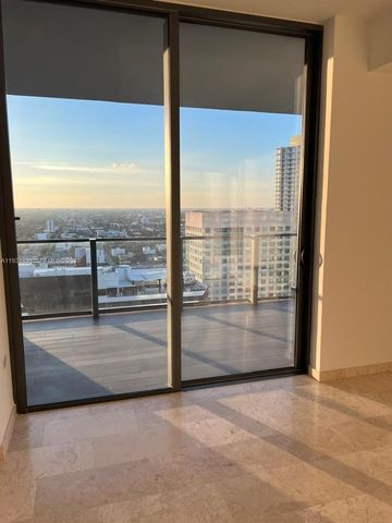 88 SW 7th St 2708, Miami, FL 33130