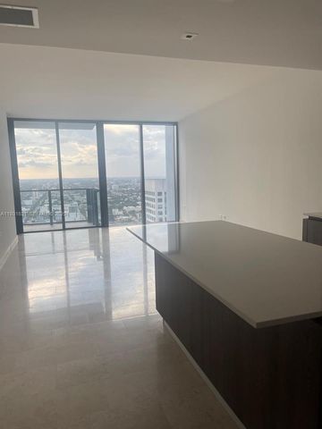 88 SW 7th St 2708, Miami, FL 33130