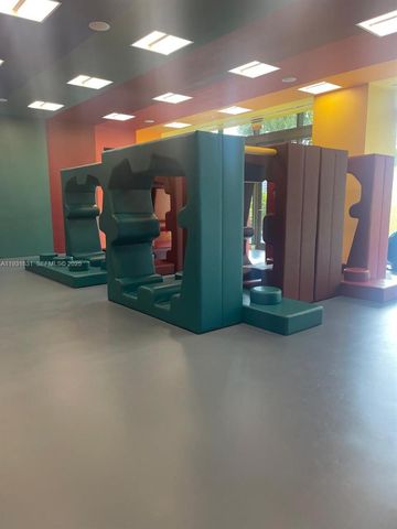 88 SW 7th St 2708, Miami, FL 33130