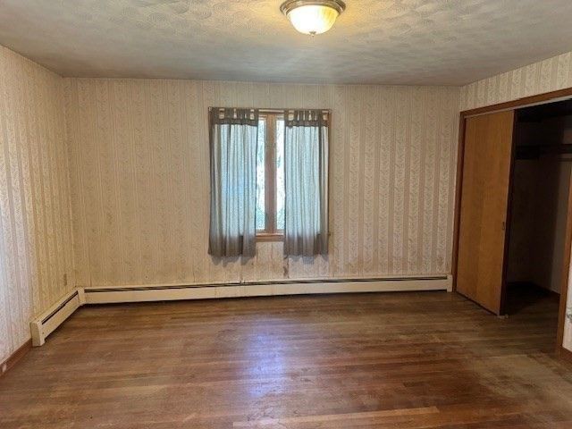 79 Chilmark St, Worcester, MA 01604