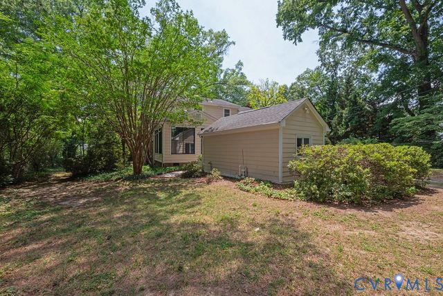 8718 September Dr, Henrico, VA 23229