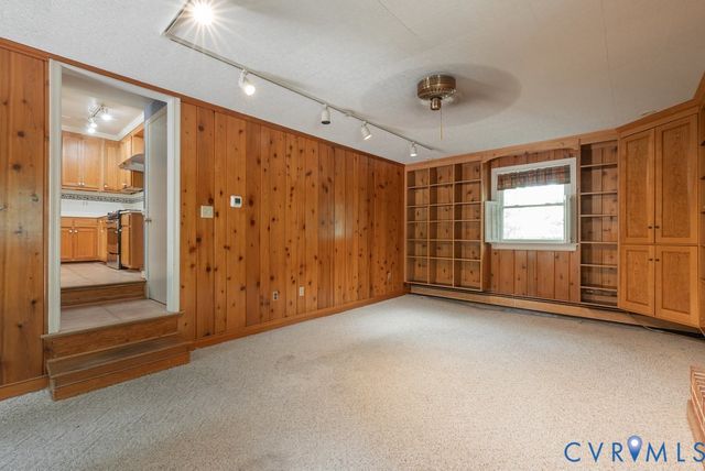 8718 September Dr, Henrico, VA 23229