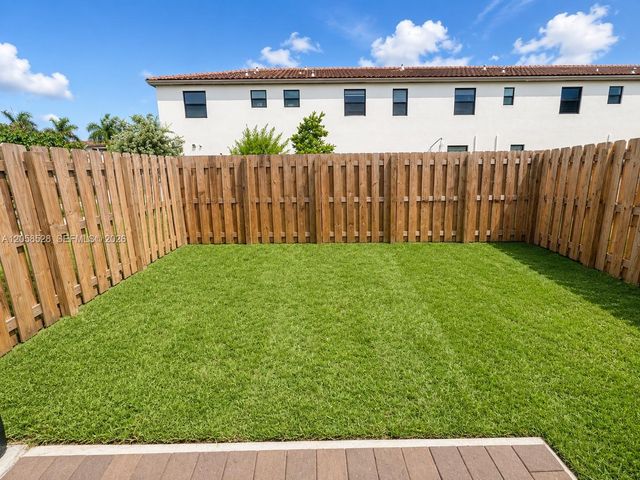 23068 SW 129th Place, Miami, FL 33170