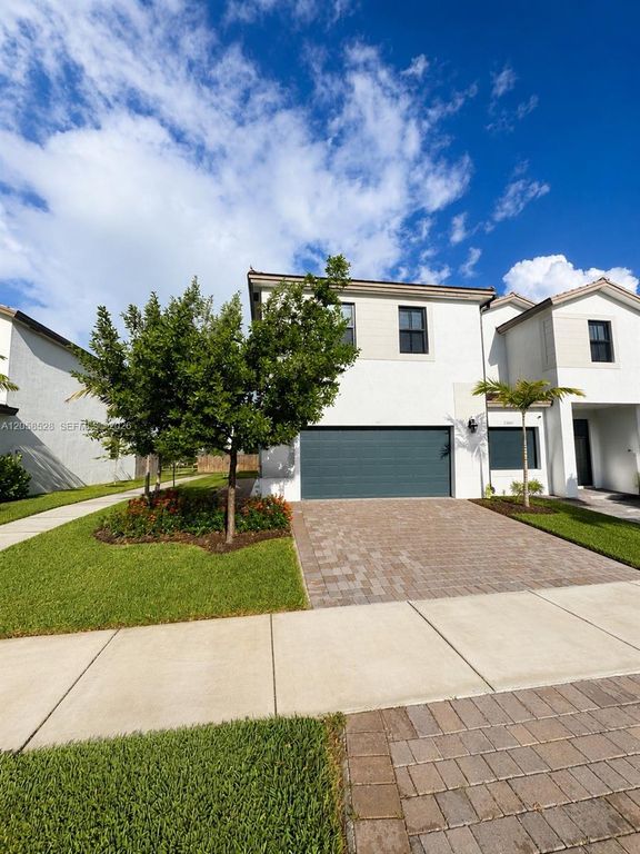 23068 SW 129th Place, Miami, FL 33170
