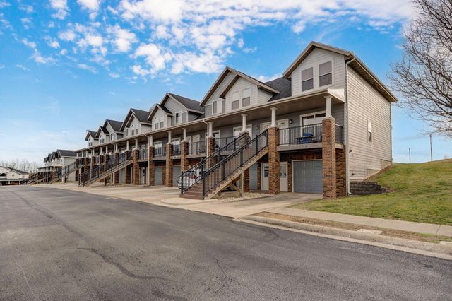 640 E Spring Valley Circle 1, Nixa, MO 65714