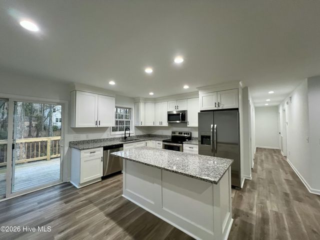 157 Edinburgh Drive, Carthage, NC 28327