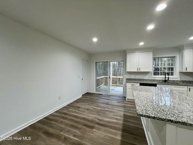 157 Edinburgh Drive, Carthage, NC 28327