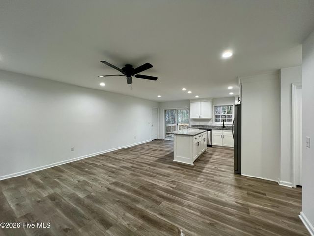 157 Edinburgh Drive, Carthage, NC 28327