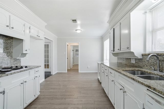 6200 Trail Lake Drive, Fort Worth, TX 76133