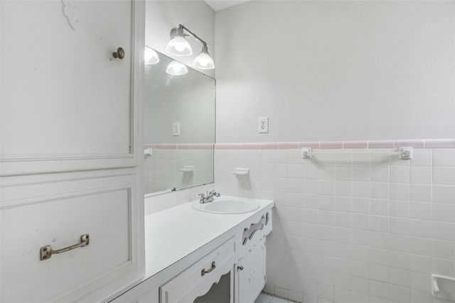 6200 Trail Lake Drive, Fort Worth, TX 76133