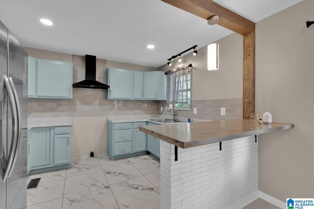 701 COUNTRY CLUB TRAIL, Gardendale, AL 35071