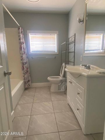 3432 E Cambridge Avenue, Phoenix, AZ 85008