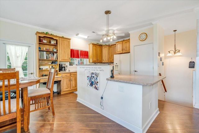 11010 Catawba RD, Troutville, VA 24175