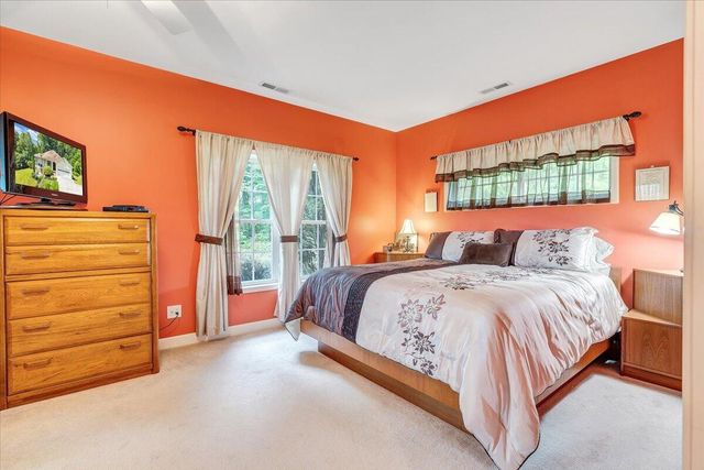 11010 Catawba RD, Troutville, VA 24175