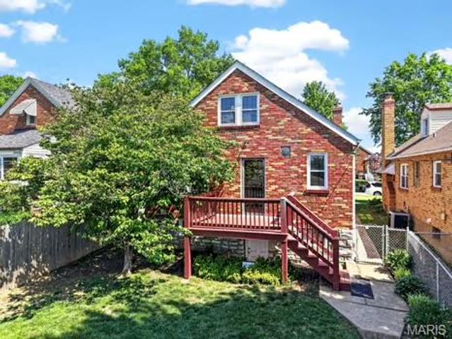 5732 Winona Avenue, St Louis, MO 63109