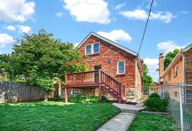 5732 Winona Avenue, St Louis, MO 63109