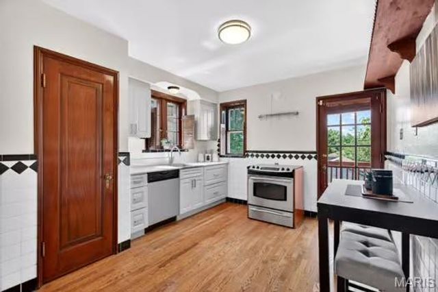 5732 Winona Avenue, St Louis, MO 63109