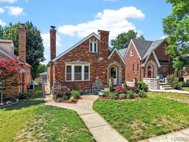 5732 Winona Avenue, St Louis, MO 63109