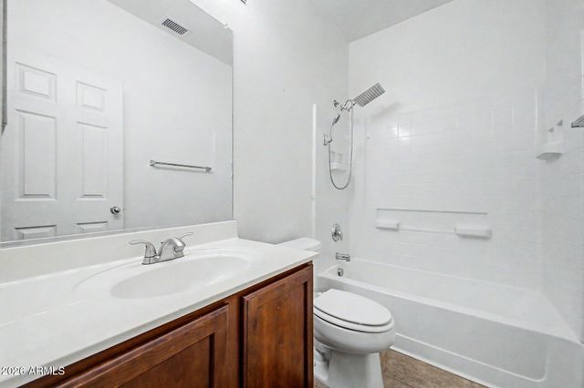 860 W FRUIT TREE Lane, San Tan Valley, AZ 85143