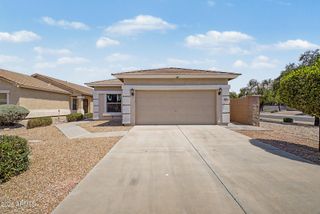 860 W FRUIT TREE Lane, San Tan Valley, AZ 85143