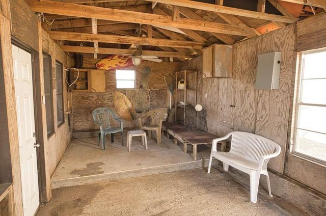 803 County Road 202, Sargent, TX 77414