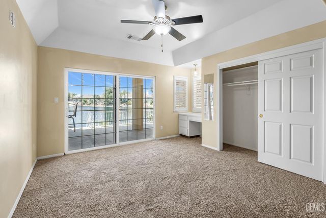 5105 Southshore Drive, Bakersfield, CA 93312