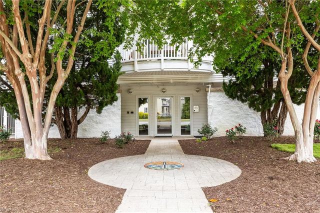 400 Rudee Point Rd Apt 107, Virginia Beach, VA 23451
