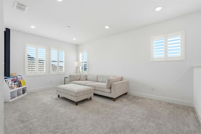 4340 Hummingbird Cir, Folsom, CA 95630