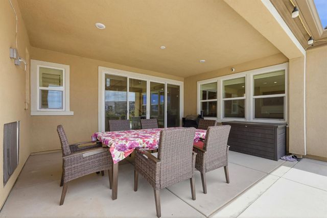 4340 Hummingbird Cir, Folsom, CA 95630