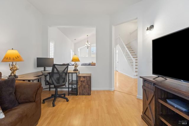 562 Citadel Ct, Fairfield, CA 94534