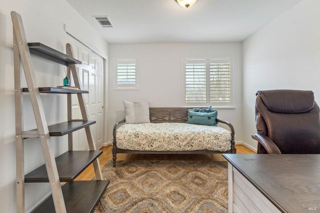 562 Citadel Ct, Fairfield, CA 94534