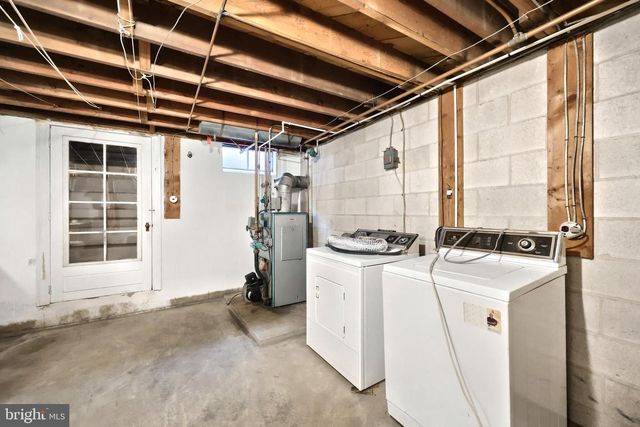 1365 BURKHOLDER RD, Red Lion, PA 17356