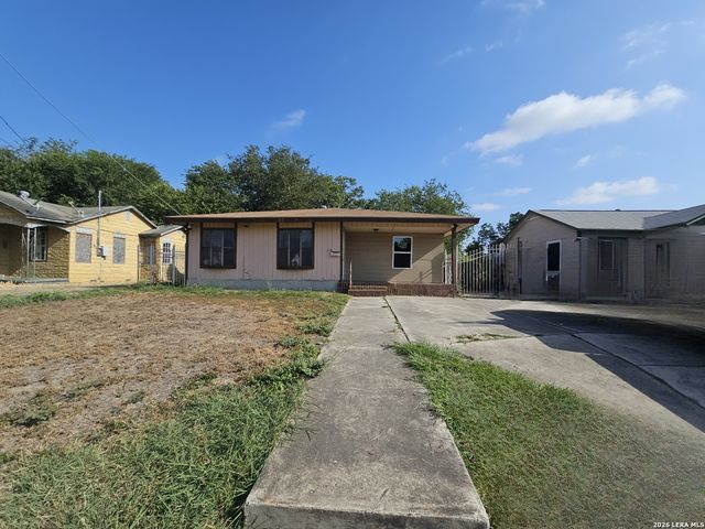 315 W SOUTHCROSS BLVD, San Antonio, TX 78221