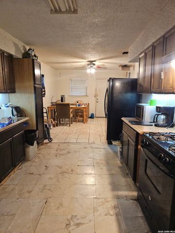 315 W SOUTHCROSS BLVD, San Antonio, TX 78221
